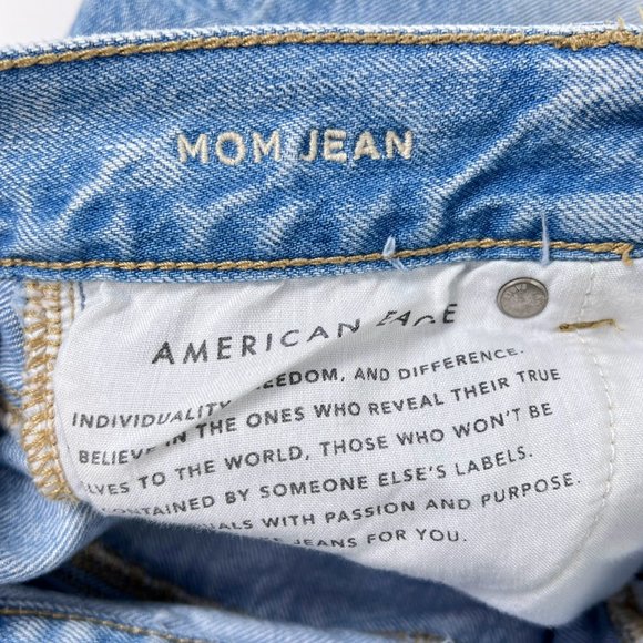 AE American Eagle Mom Jeans Distressed Destroyed Cotton Denim Size 00 Short - Picture 9 of 11